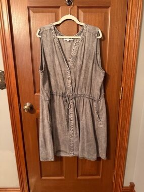 Jane and Delancey Washed Gray Sleeveless Drawstring Midi Dress